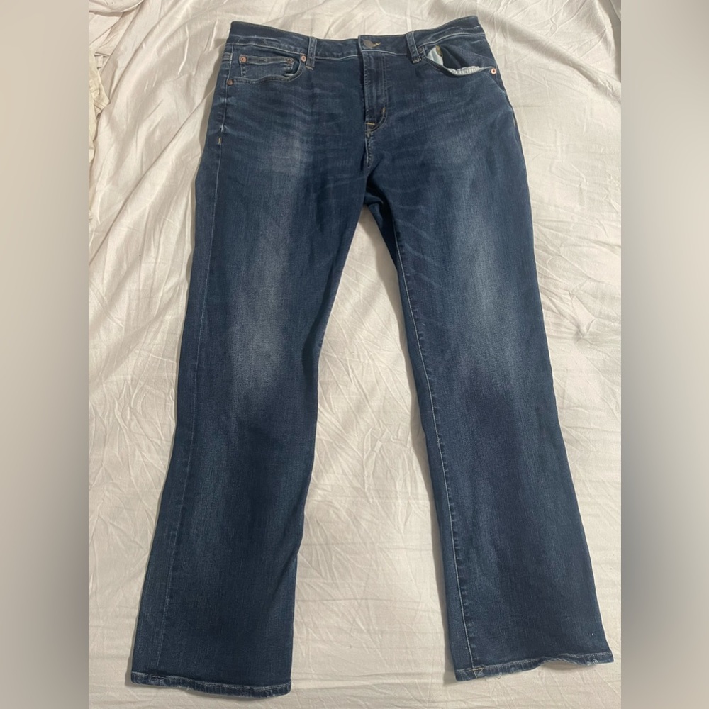 American Eagle Outfitters Extreme Flex Jeans